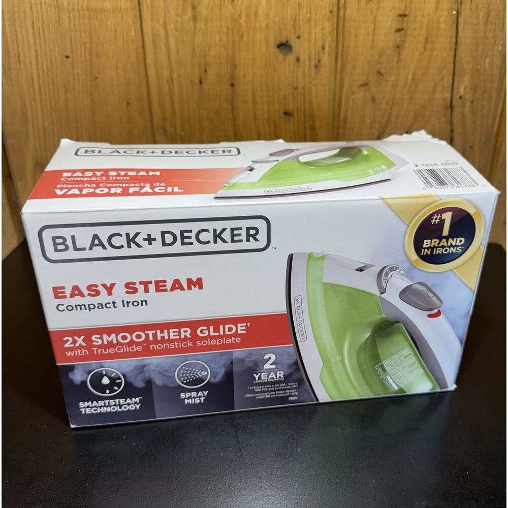 BLACK+DECKER IR02V 1200W Compact EasySteam Iron Green/White – Adjustable Steam